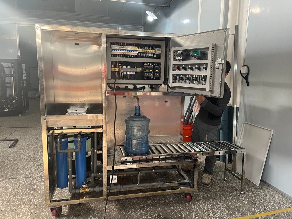 Umkehrosmose-Maschine für abgefülltes Wasser